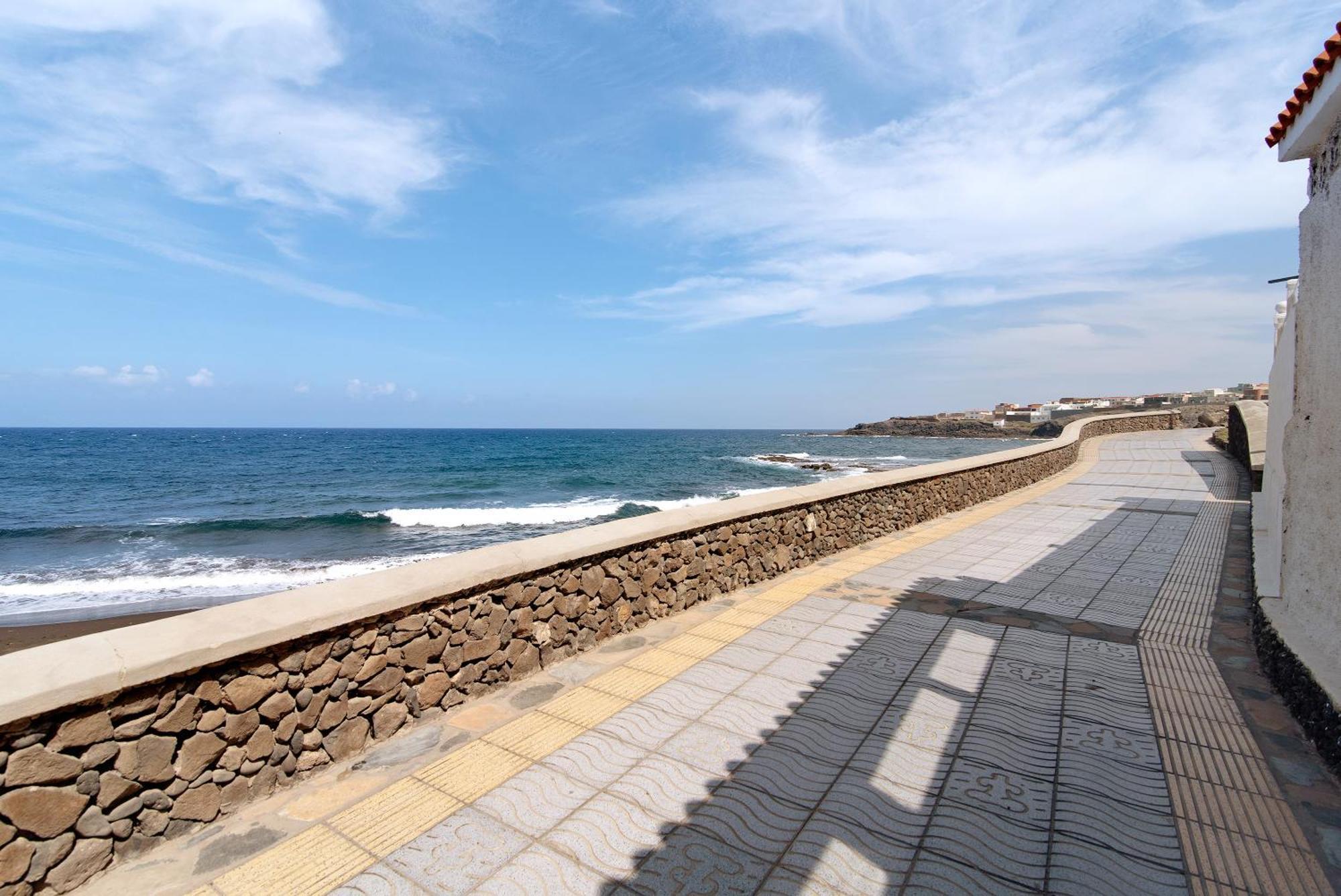 Playa Del Hombre Apartment Exterior photo